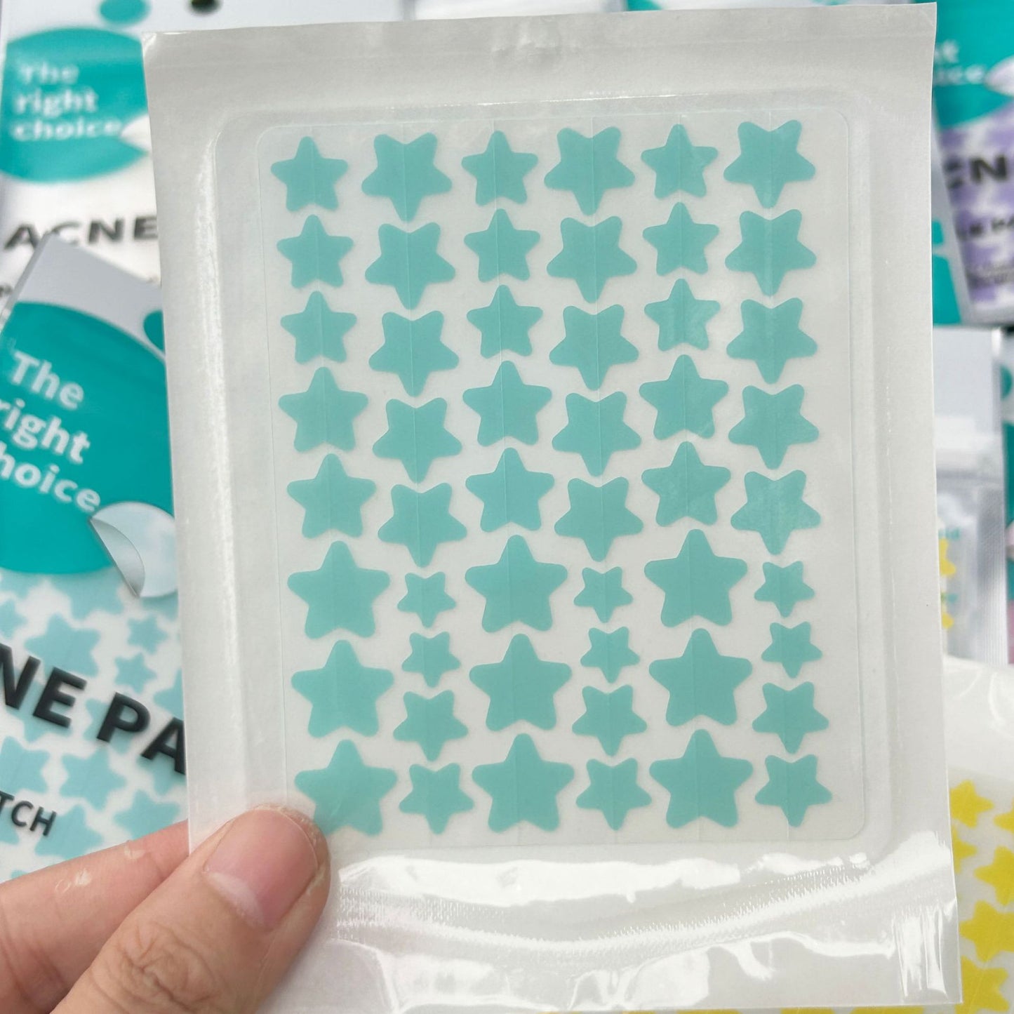 Hydrocolloid Acne Patches for Soothing and Repair